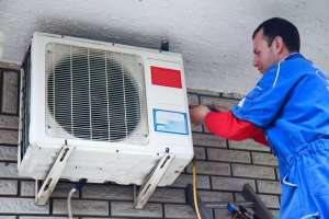 24/7 and Emergency HVAC Near Center Point, IA | Air Conidtioning and Heating Contractors